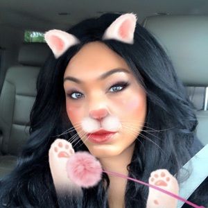 Meet your Posher, Katina